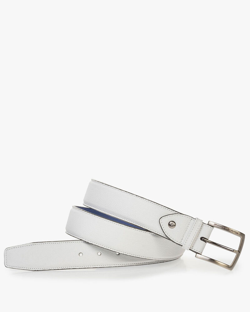 Leather belt with structured pattern white