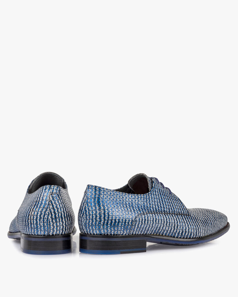 Lace shoe metallic with print blue