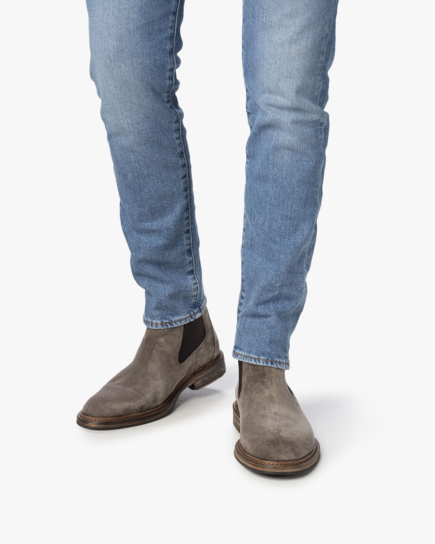 Taupe chelsea boots mens store
