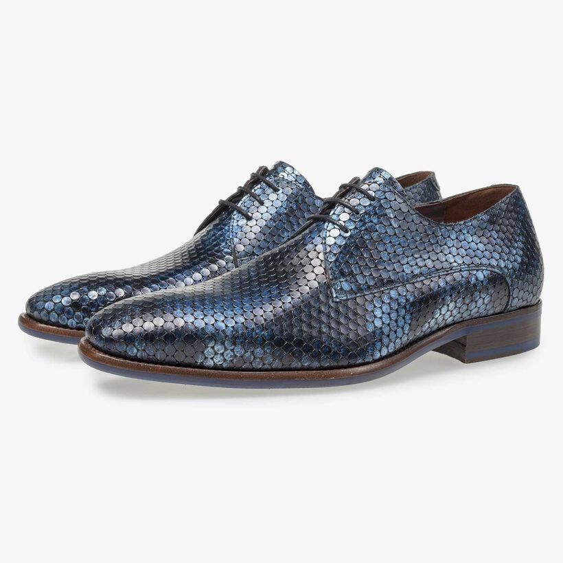 Blue metallic print leather lace shoe