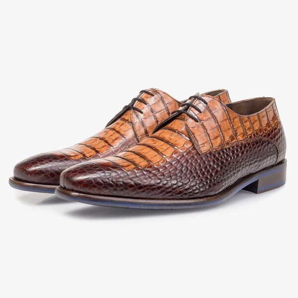 Brown calf leather lace shoe