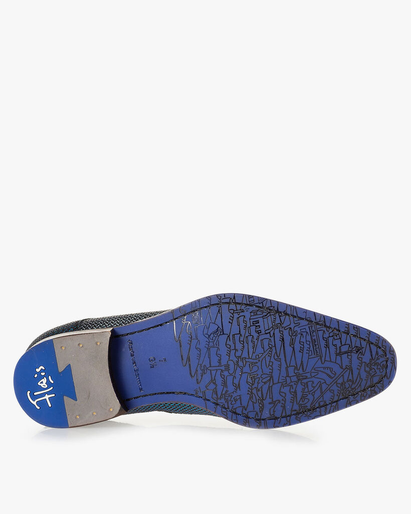 Lace shoe blue metallic print