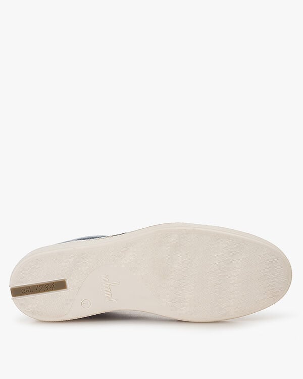 The product image is missing!