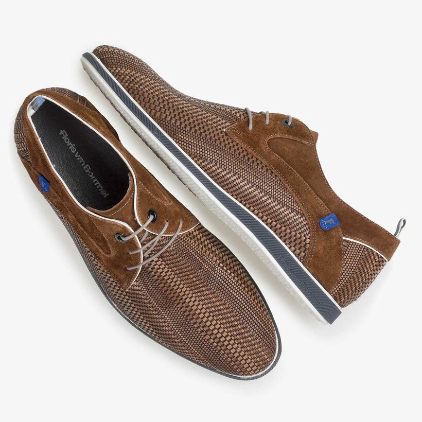 Cognac-coloured braided leather lace shoe