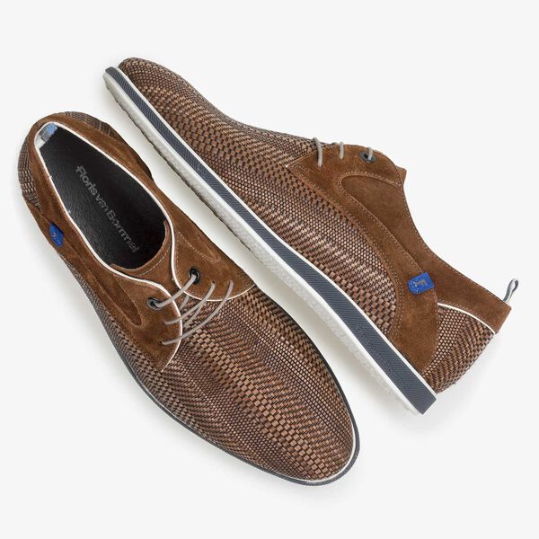 Cognac-coloured braided leather lace shoe