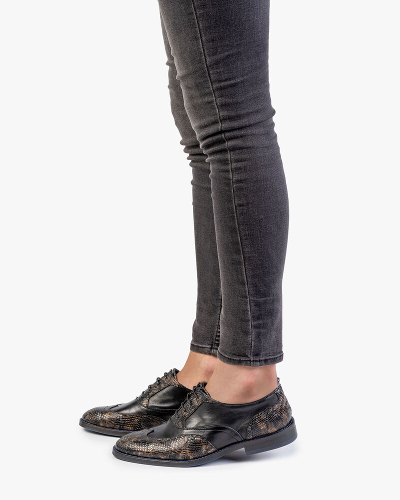 Lace shoe croco print copper