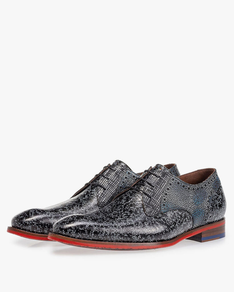 Lace shoe black and grey metallic
