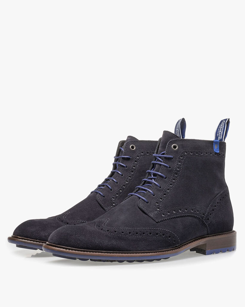Dark blue calf suede lace boot