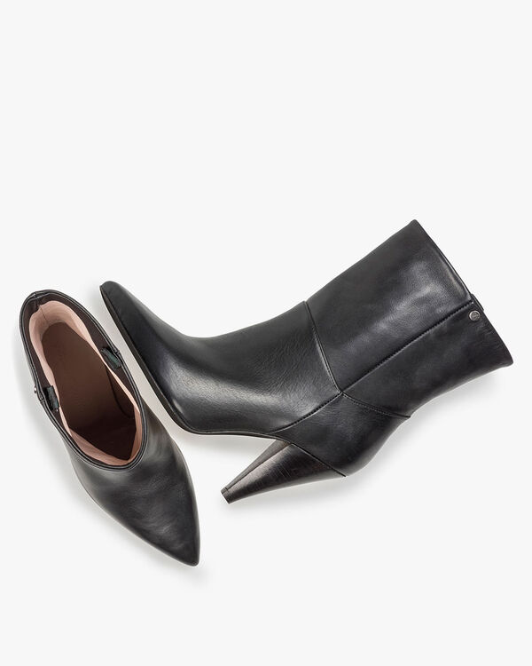Black nappa leather high boots