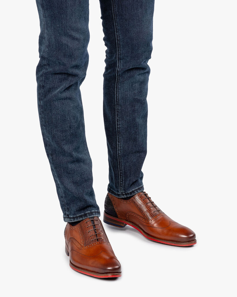 Lace shoe calf leather cognac