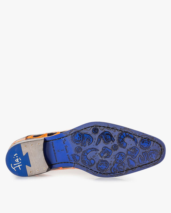 Lace shoe orange croco print