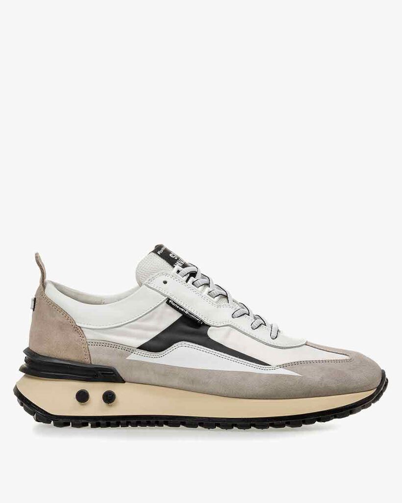Sneaker Space Invaders white
