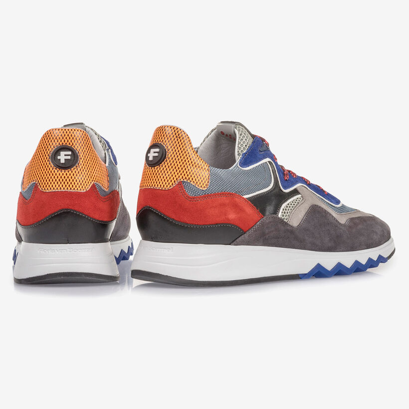 Multi-colour sneaker with blue details