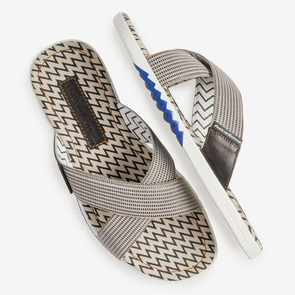 Beige suede leather cross strap slipper with print
