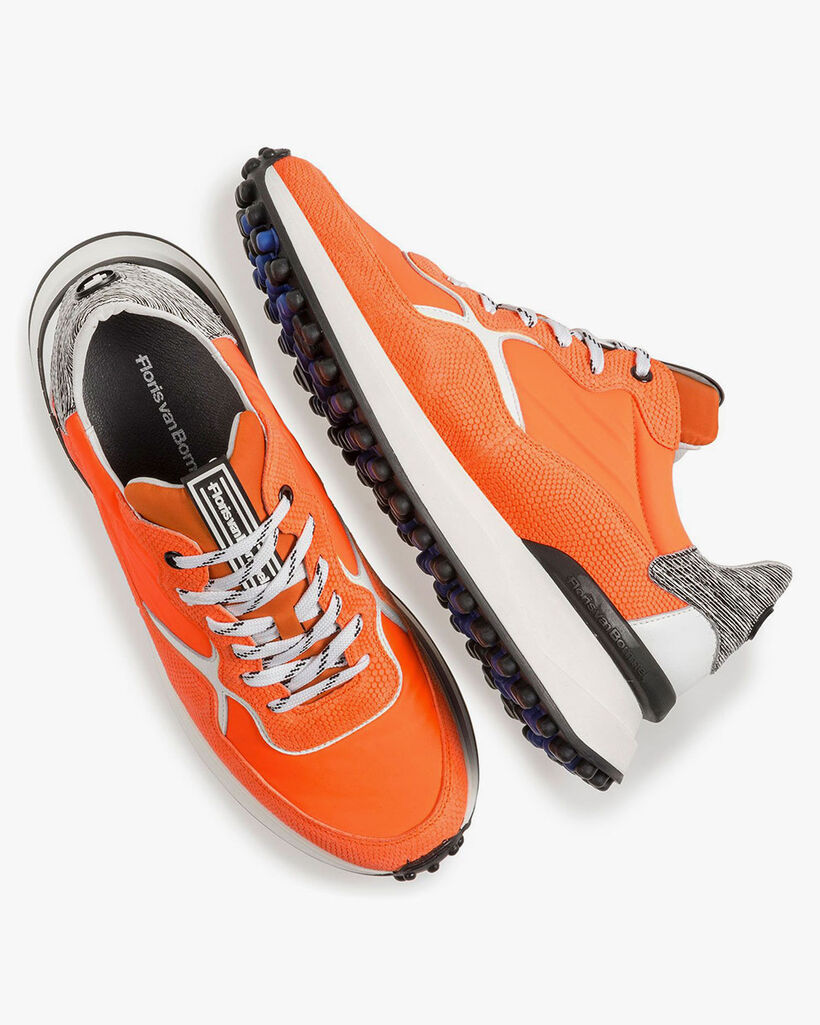Orange sneaker with print