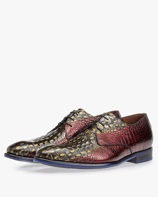 Lace shoe red croco leather