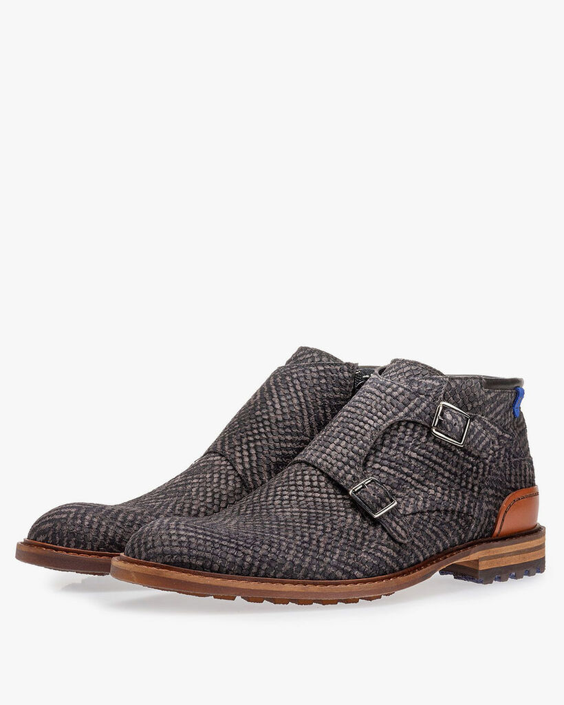 Boot grey with buckle
