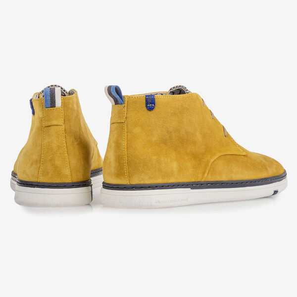 Yellow suede leather lace boot