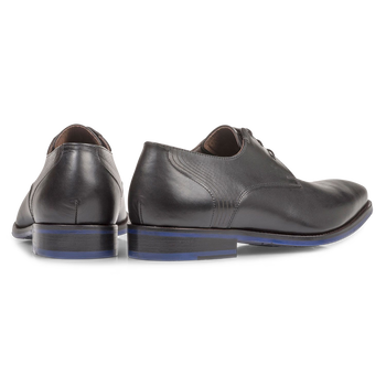 Black calf leather lace shoe