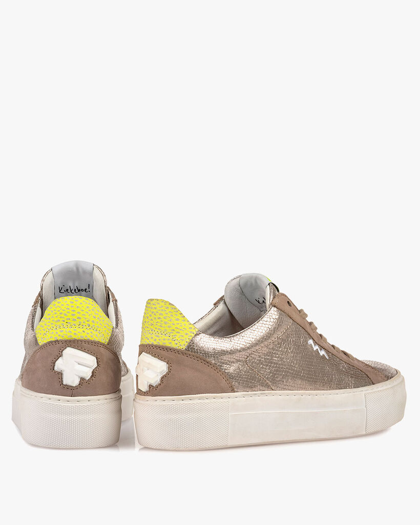 Sneaker metallic print taupe