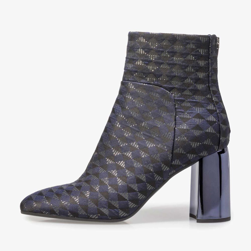 Blue ankle boots with graphic print