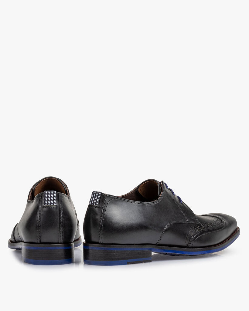 Lace shoe black calf leather