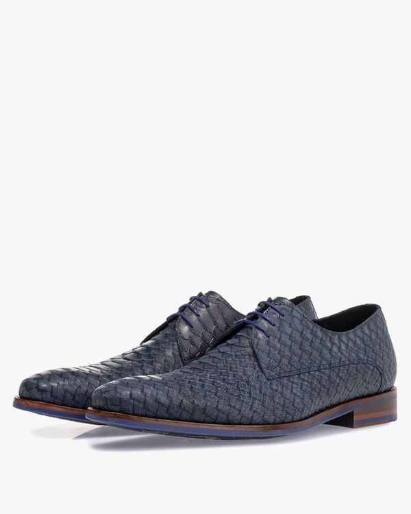 Lace shoe blue nubuck leather