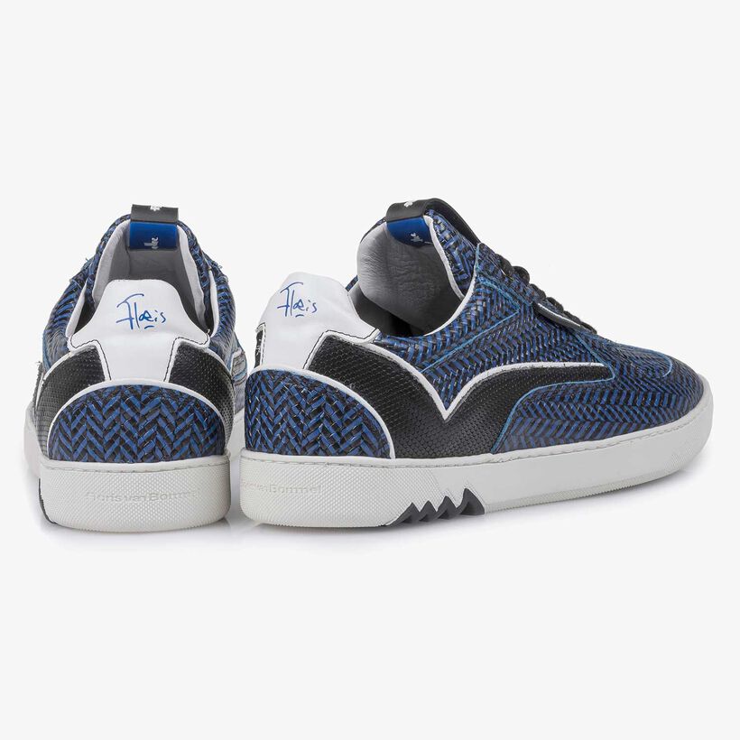 Blue leather sneaker with a herringbone pattern