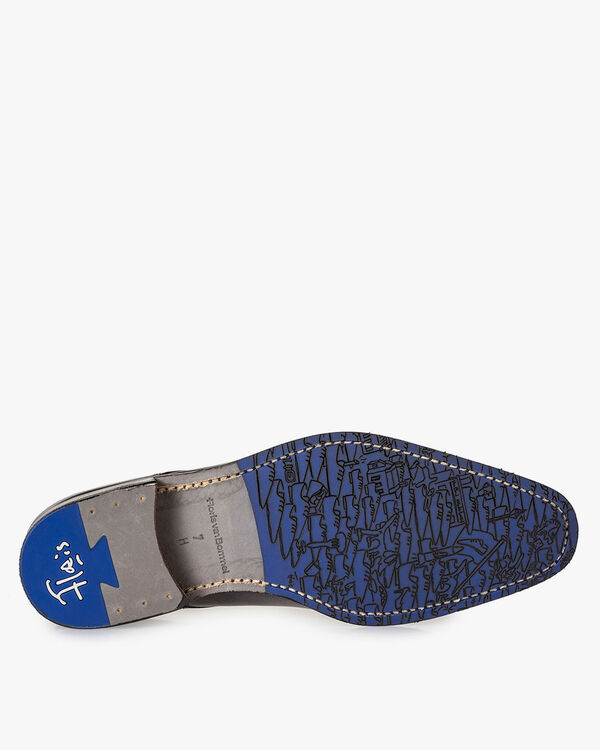 Grey calf leather lace shoe