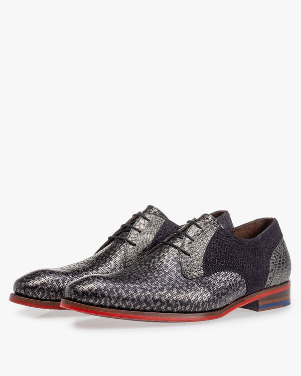 Lace shoe grey metallic
