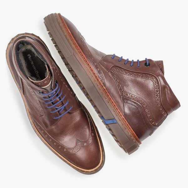 Red-brown calf leather boot