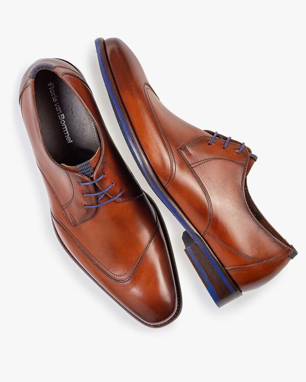 Lace shoe cognac calf leather