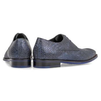 Lace shoe metallic blue