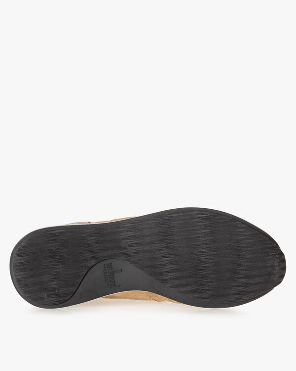 Sneaker sand-coloured suede leather