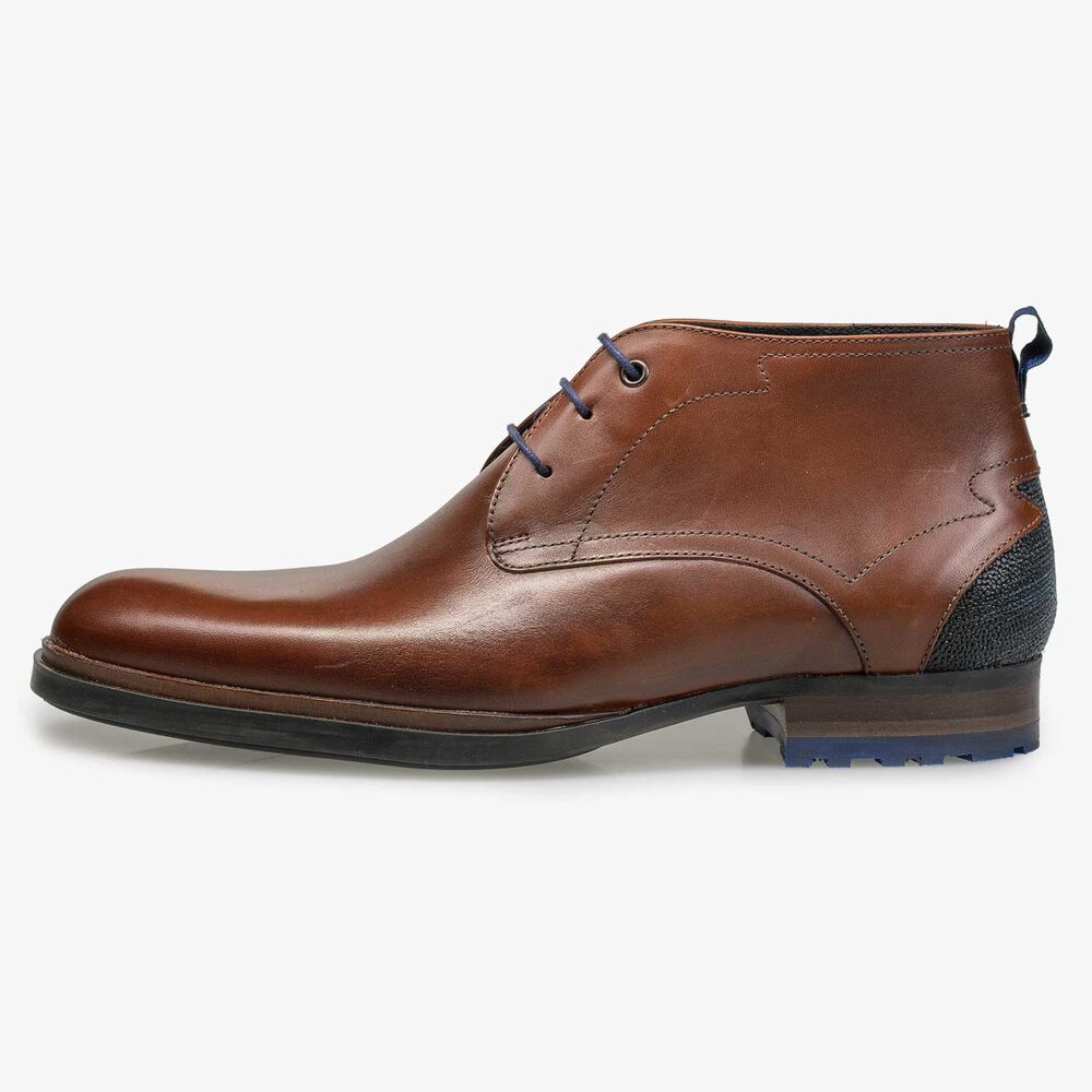 Cognac-coloured calf&rsquo;s leather lace boot