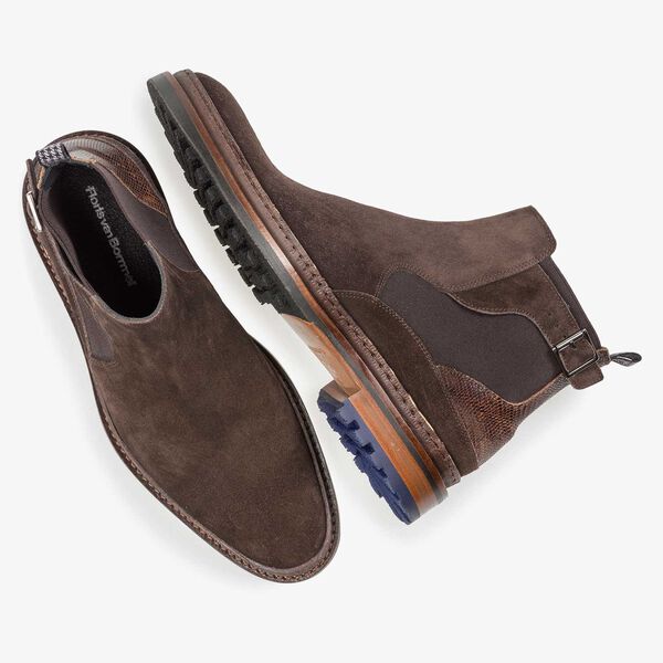 Dark brown suede Chelsea boot