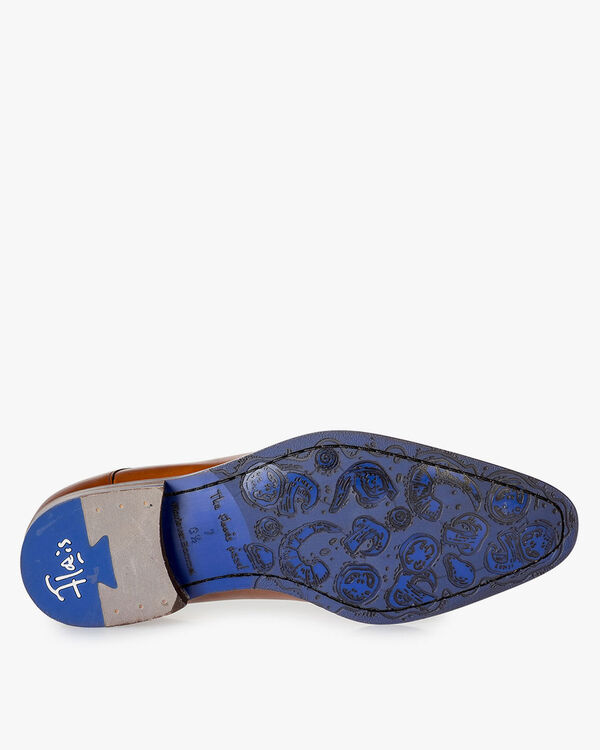 Dark cognac-coloured calf leather lace shoe