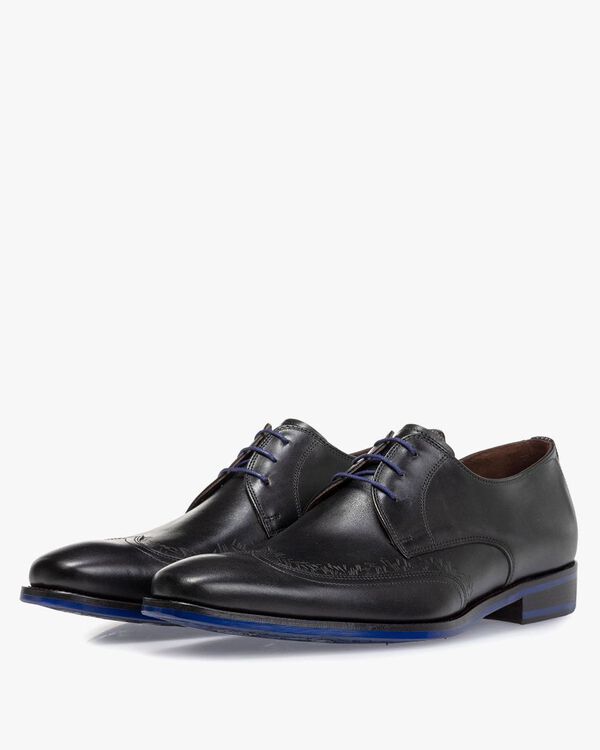 Lace shoe black calf leather