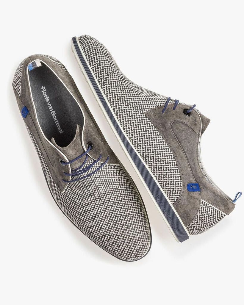 Grey suede leather lace shoe with print
