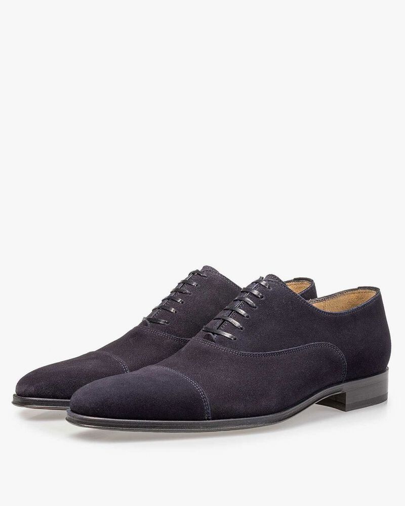 Dark blue calf suede leather lace shoe