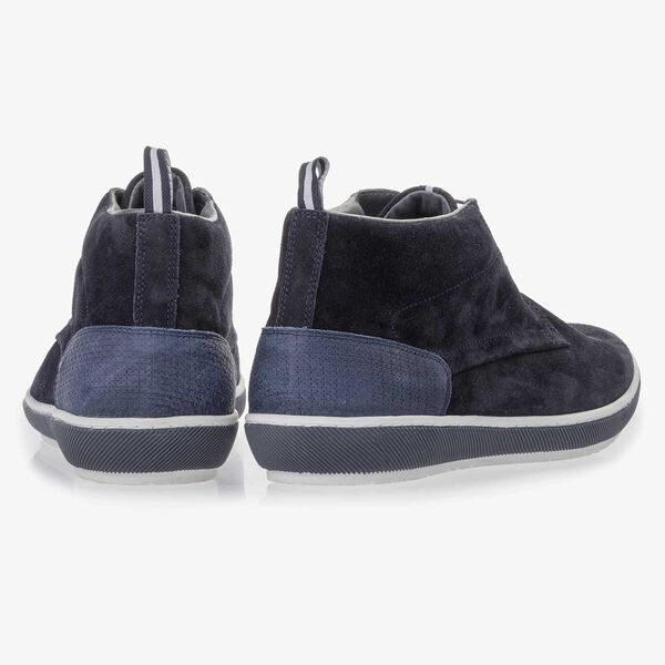 Dark blue suede leather lace shoe