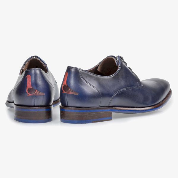 Dark blue calf leather lace shoe