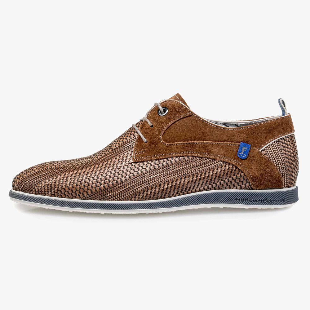 Cognac-coloured braided leather lace shoe