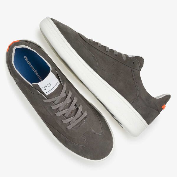 Dark grey nubuck leather sneaker