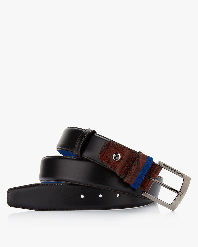 Black leather belt