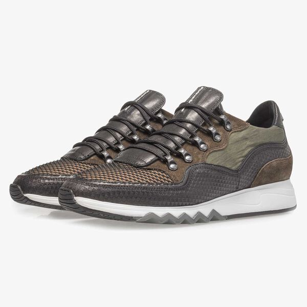 Green leather sneaker
