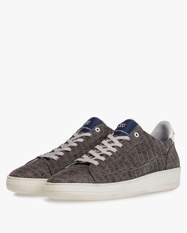 Sneaker with print taupe