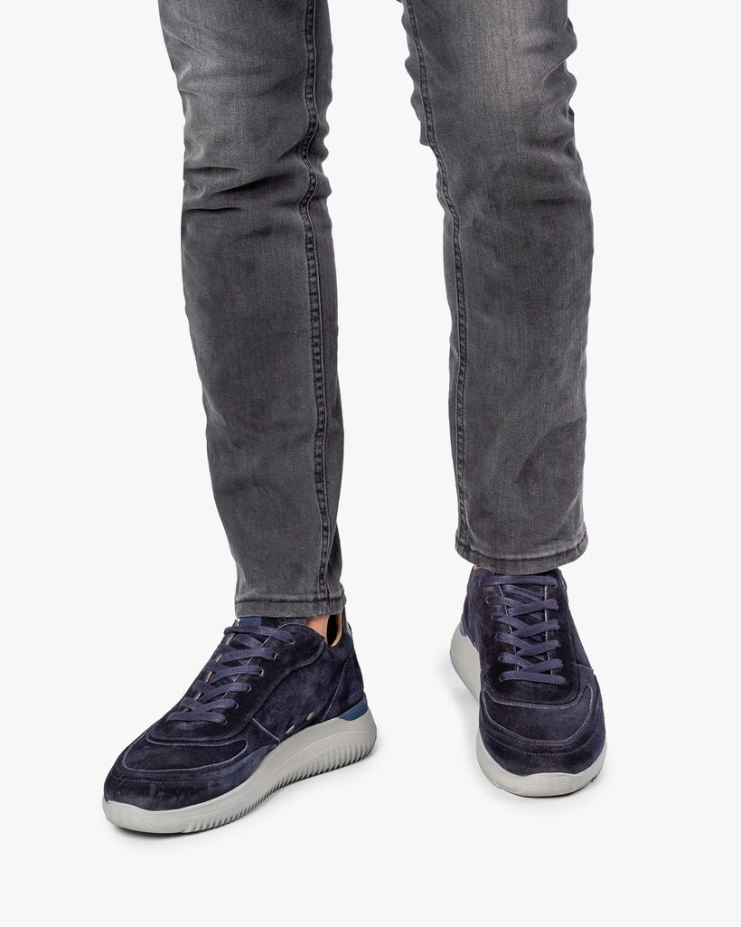 Blue suede leather sneaker
