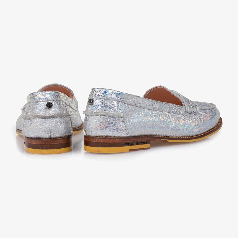 Silver metallic leather loafer with craquel&eacute; effect
