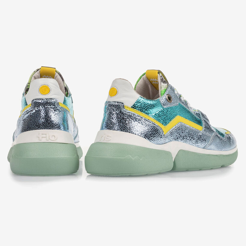 Light blue leather sneaker with metallic print